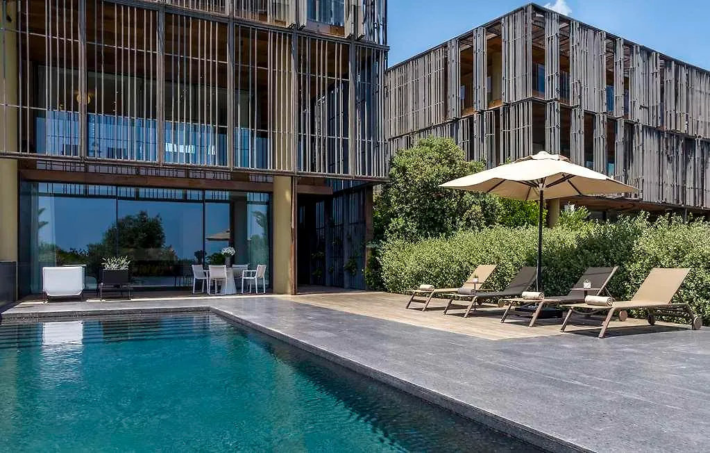 Kempinski Barbaros Residences ムーラ ホテル